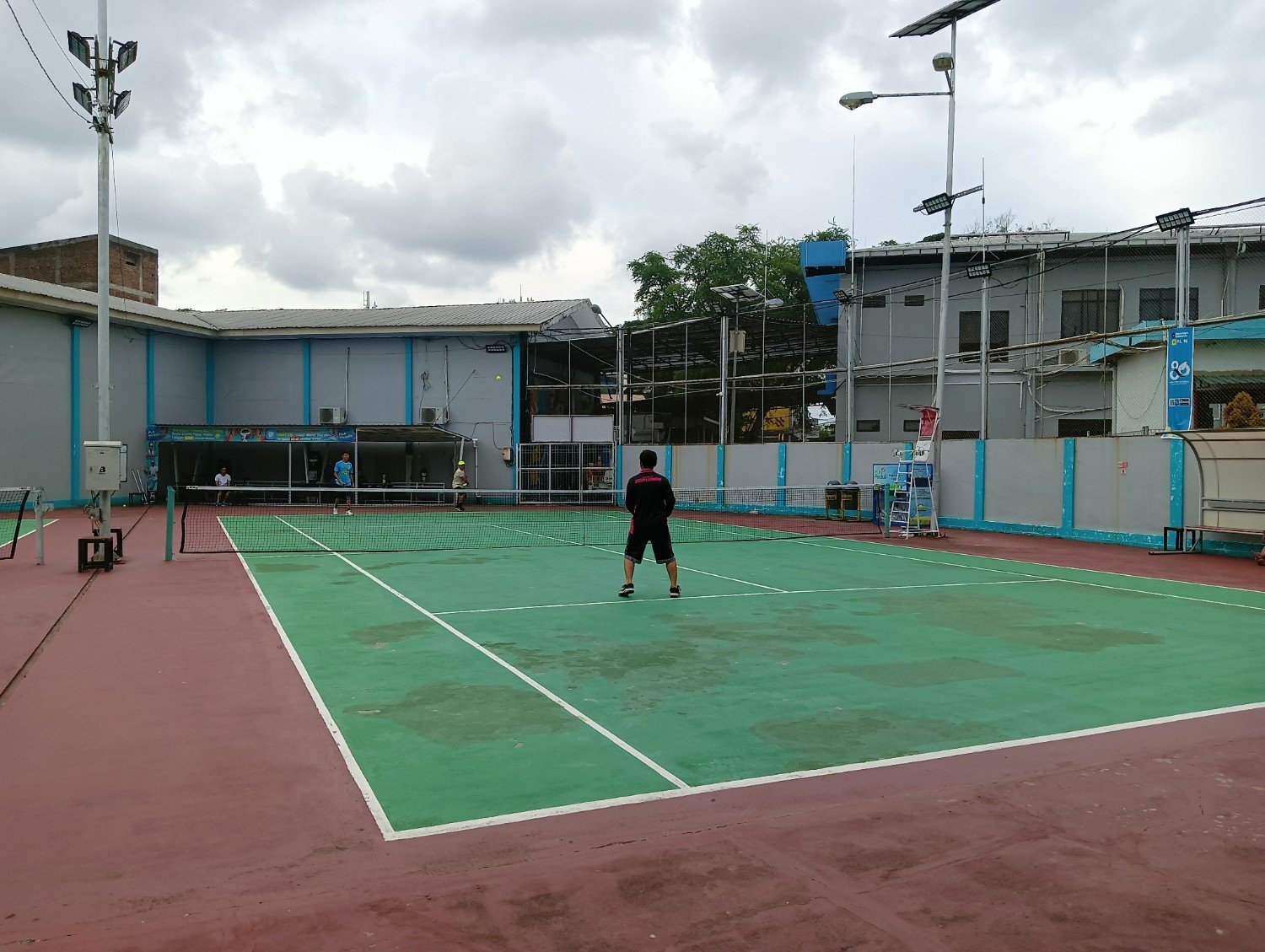Fasilitas Lapangan